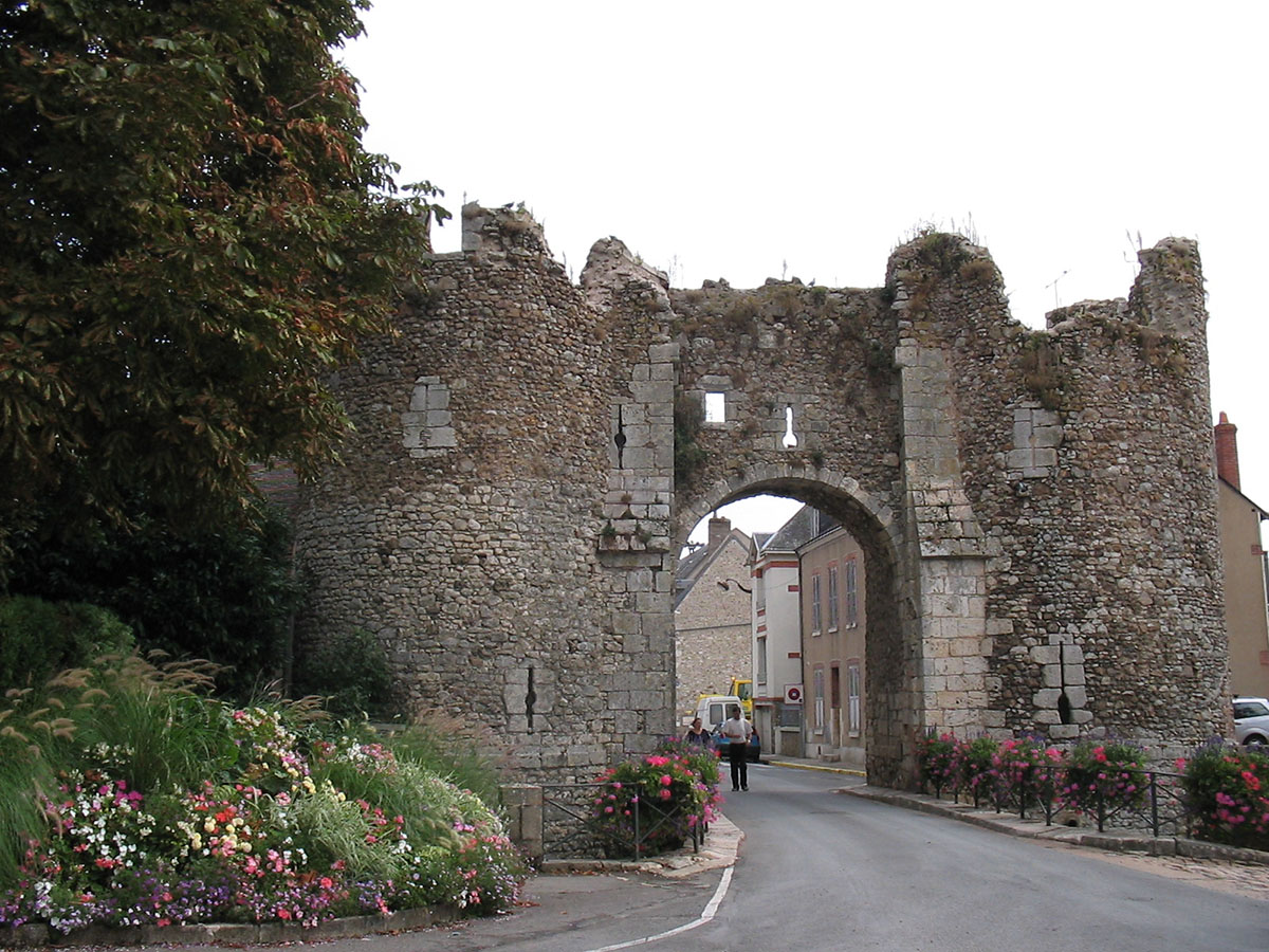 Porte de la ville de Bonneval